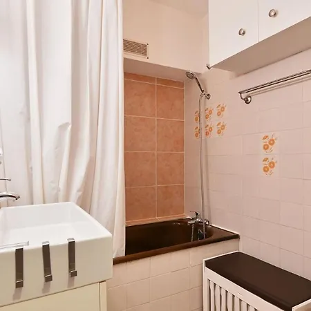 Апартаменты Les Sarrazins- 23- Studio Spacieux- 2 Pers *